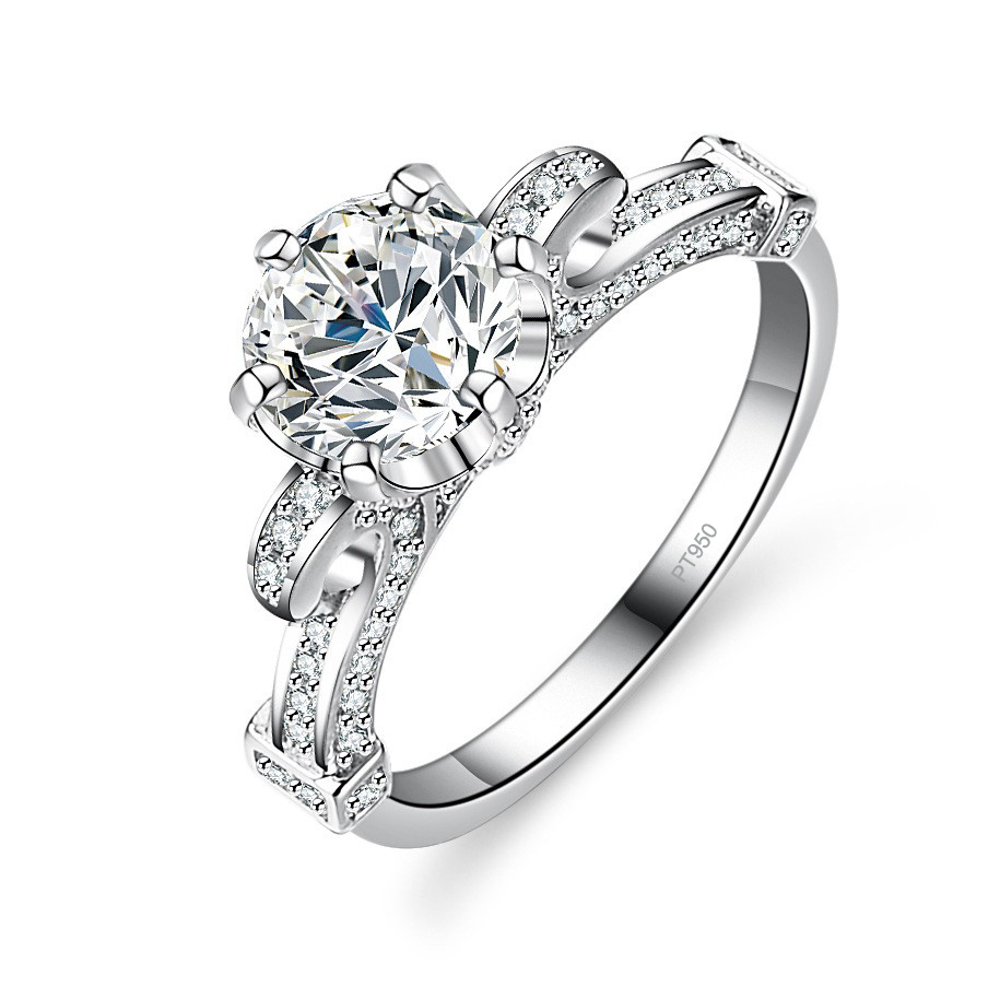 Lumira Classic Six-Prong 1 Car - đánh giá và giá Moissanite Engagement Ring 1 Carat